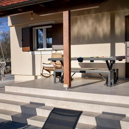Zen Promona Villa Puljane ภายนอก รูปภาพ